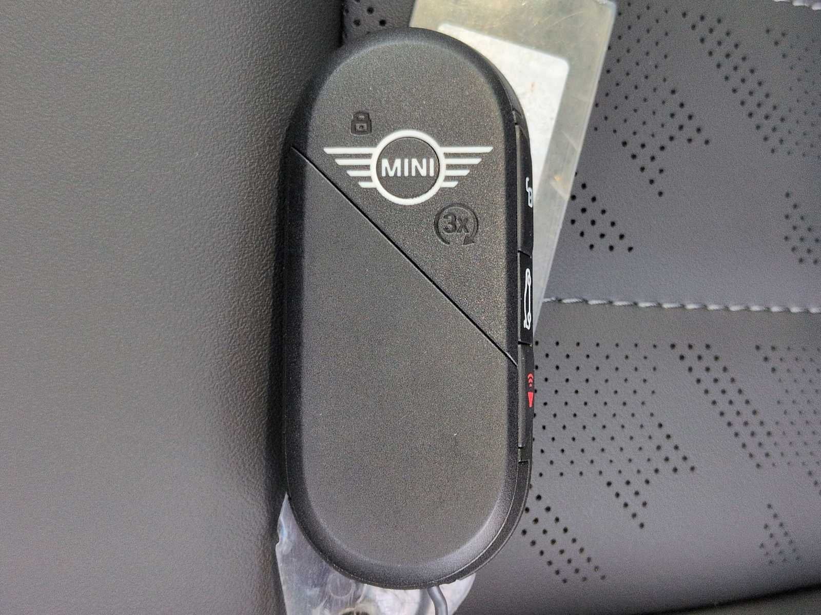 2026 MINI 2 DOOR ICONIC