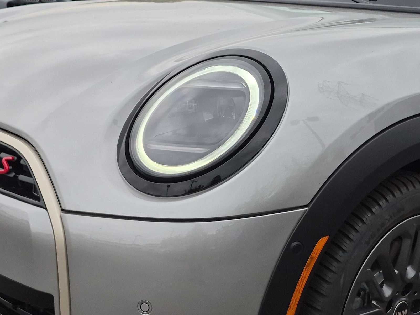 2027 MINI 2 DOOR SIGNATURE PLUS
