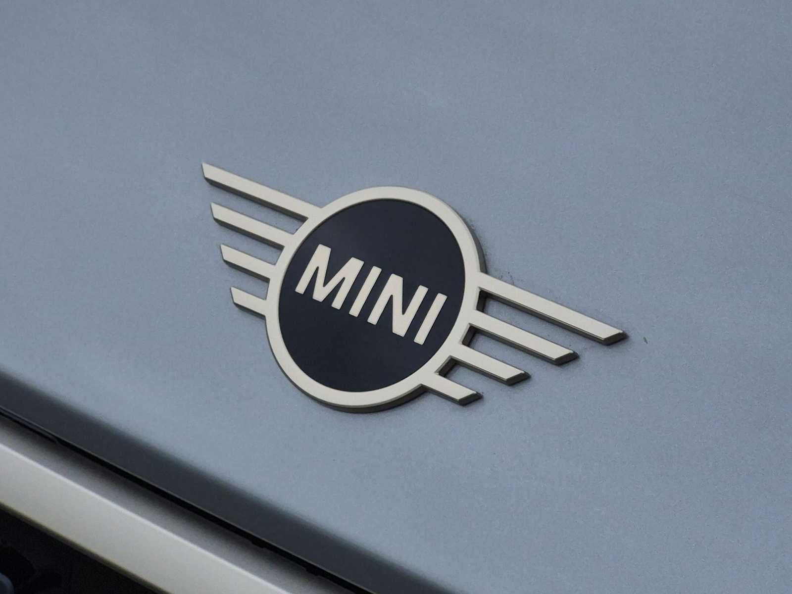 2027 MINI 2 DOOR SIGNATURE PLUS