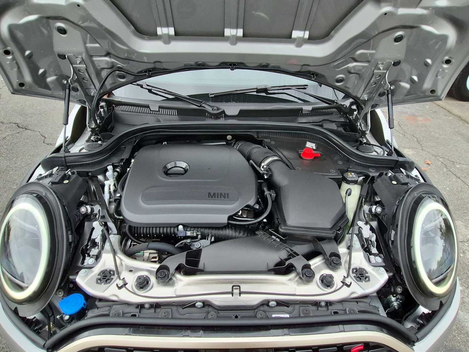 2027 MINI 2 DOOR SIGNATURE PLUS