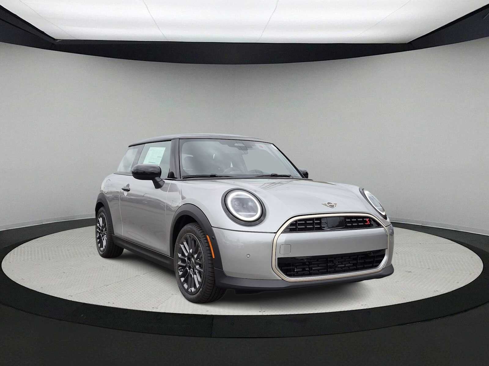 2027 MINI 2 DOOR SIGNATURE PLUS