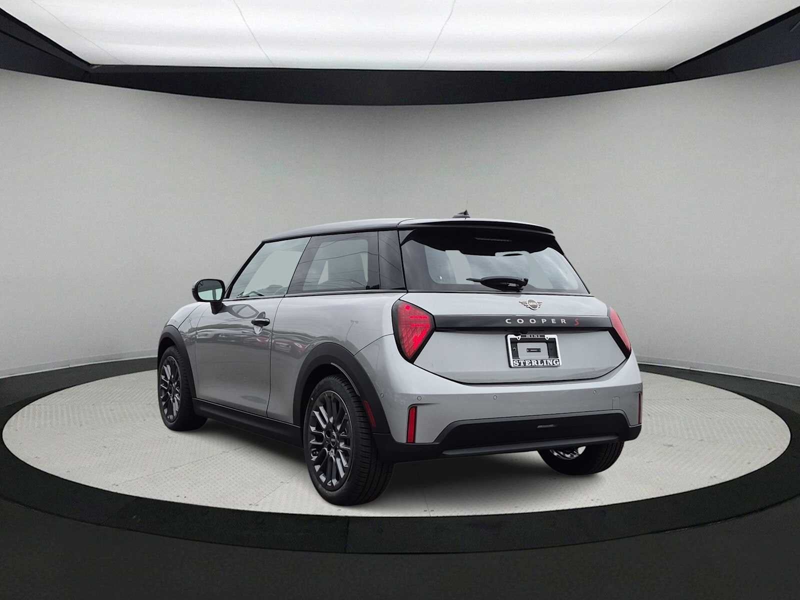 2027 MINI 2 DOOR SIGNATURE PLUS