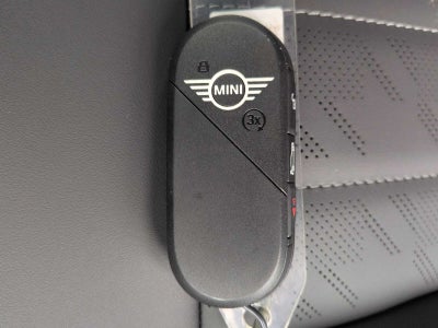 2026 MINI 2 DOOR SIGNATURE PLUS