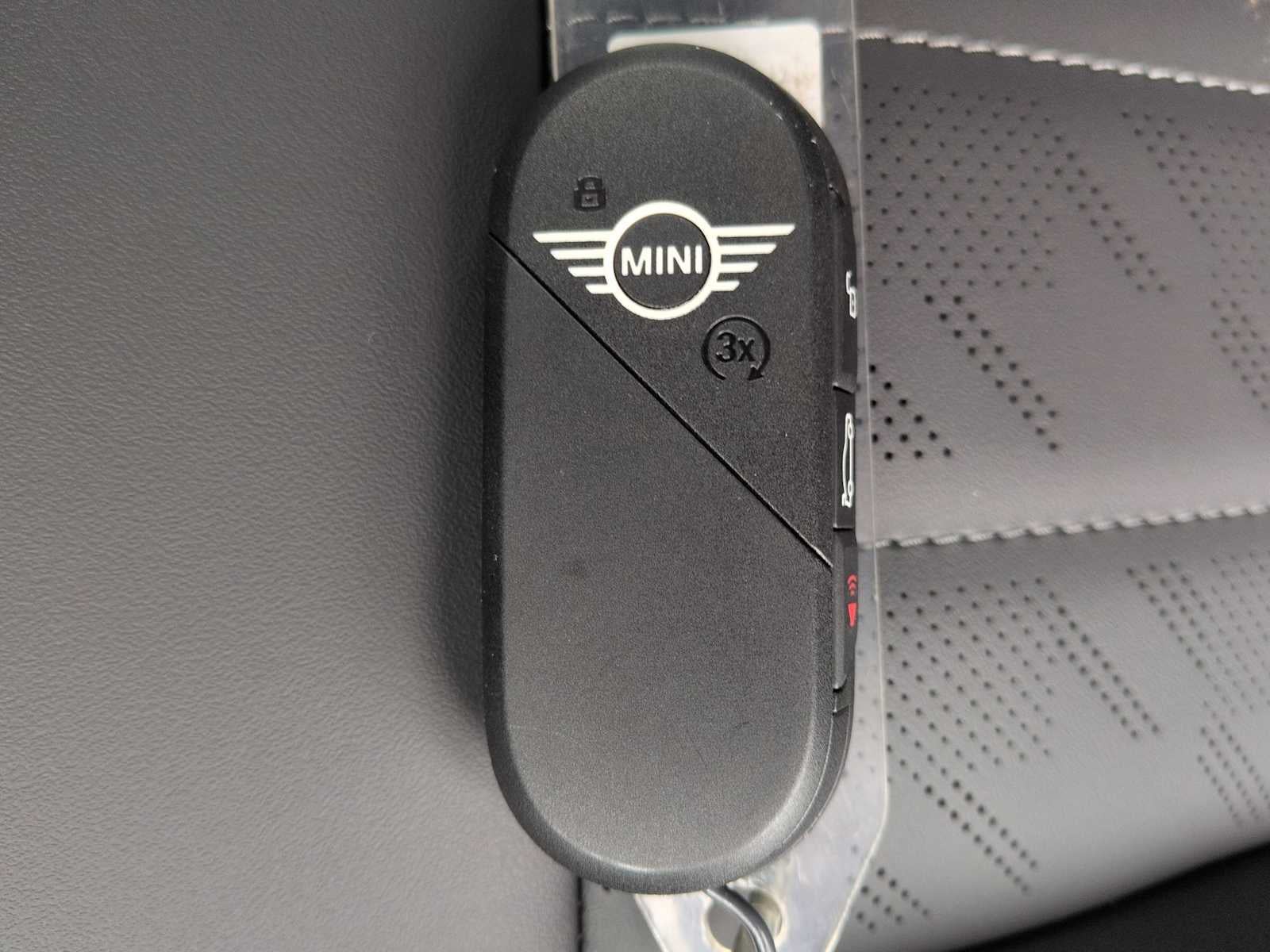 2026 MINI 2 DOOR SIGNATURE PLUS