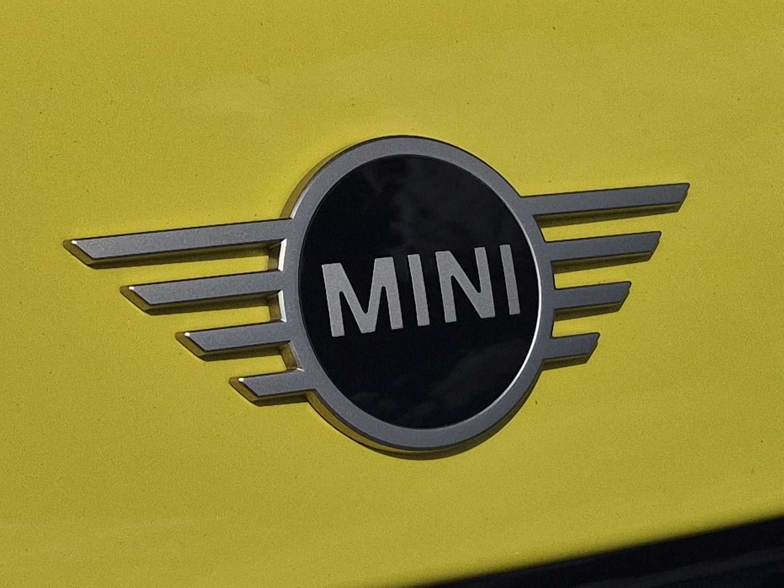 2025 MINI HARDTOP 2 DOOR Cooper S