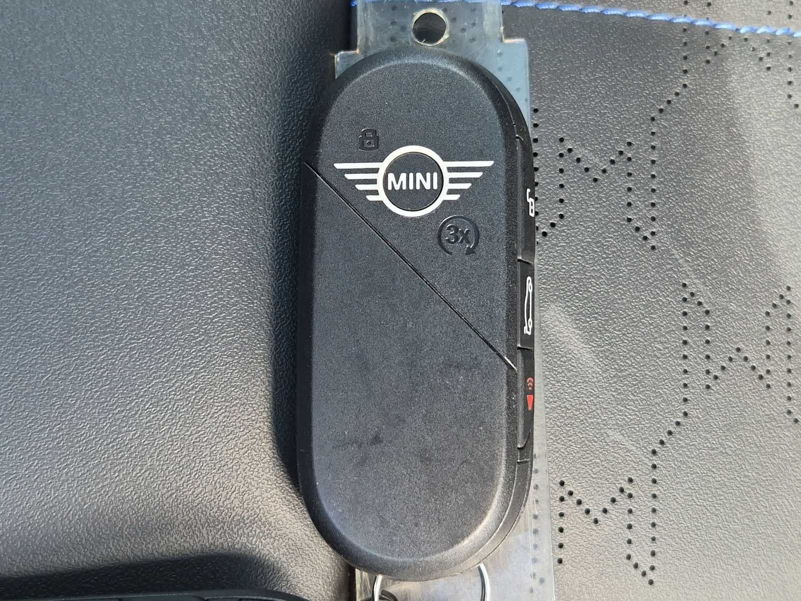 2025 MINI HARDTOP 2 DOOR Cooper S