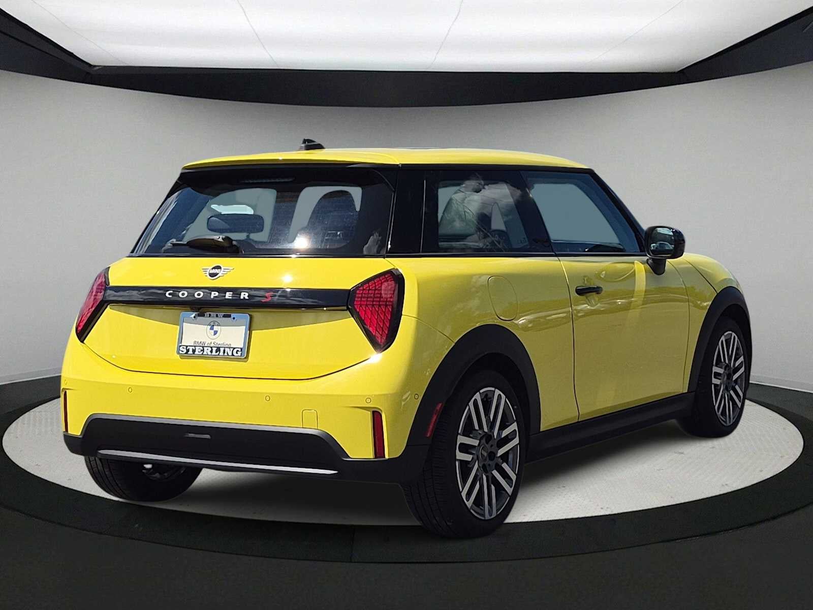 2025 MINI HARDTOP 2 DOOR Cooper S
