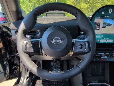 2026 MINI Hardtop ICONIC