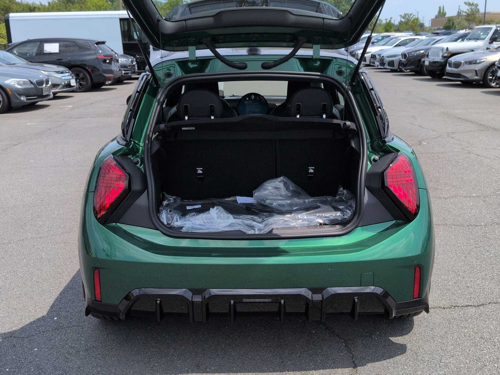2026 MINI 2 DOOR ICONIC