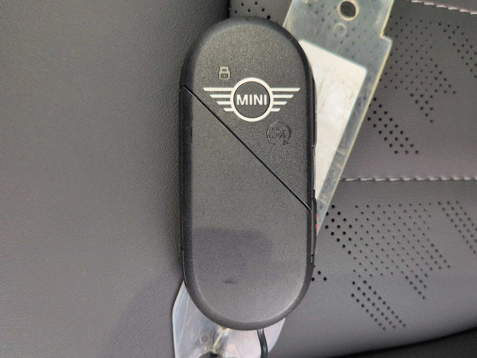 2026 MINI 2 DOOR ICONIC