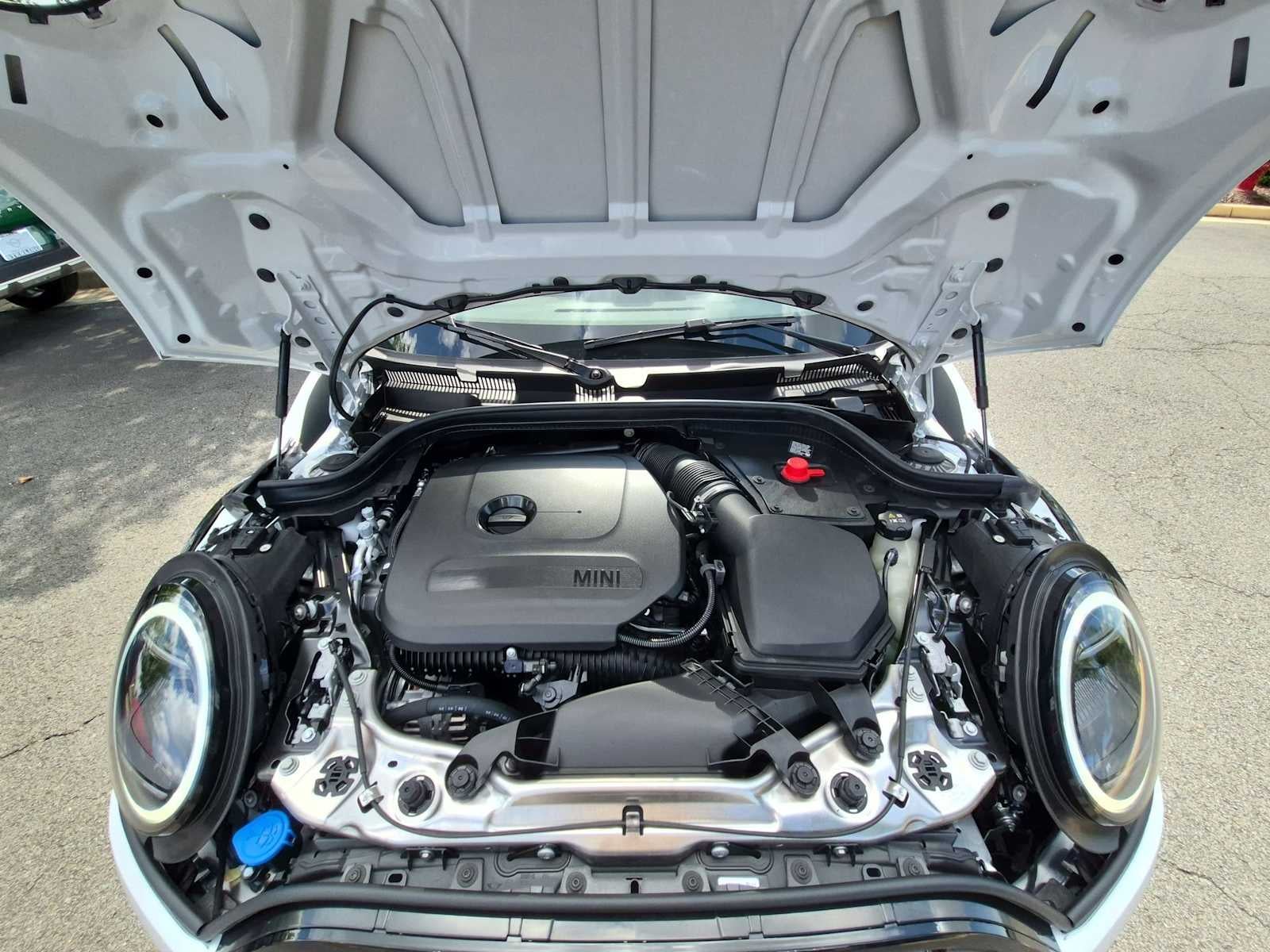 2026 MINI 2 DOOR ICONIC
