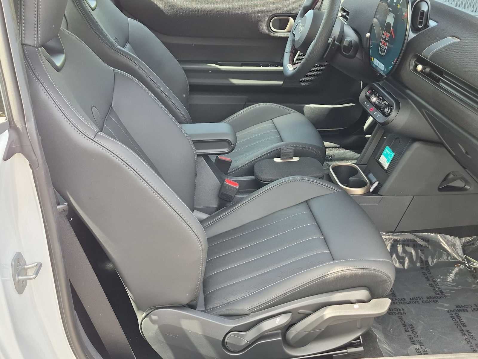 2026 MINI 2 DOOR ICONIC