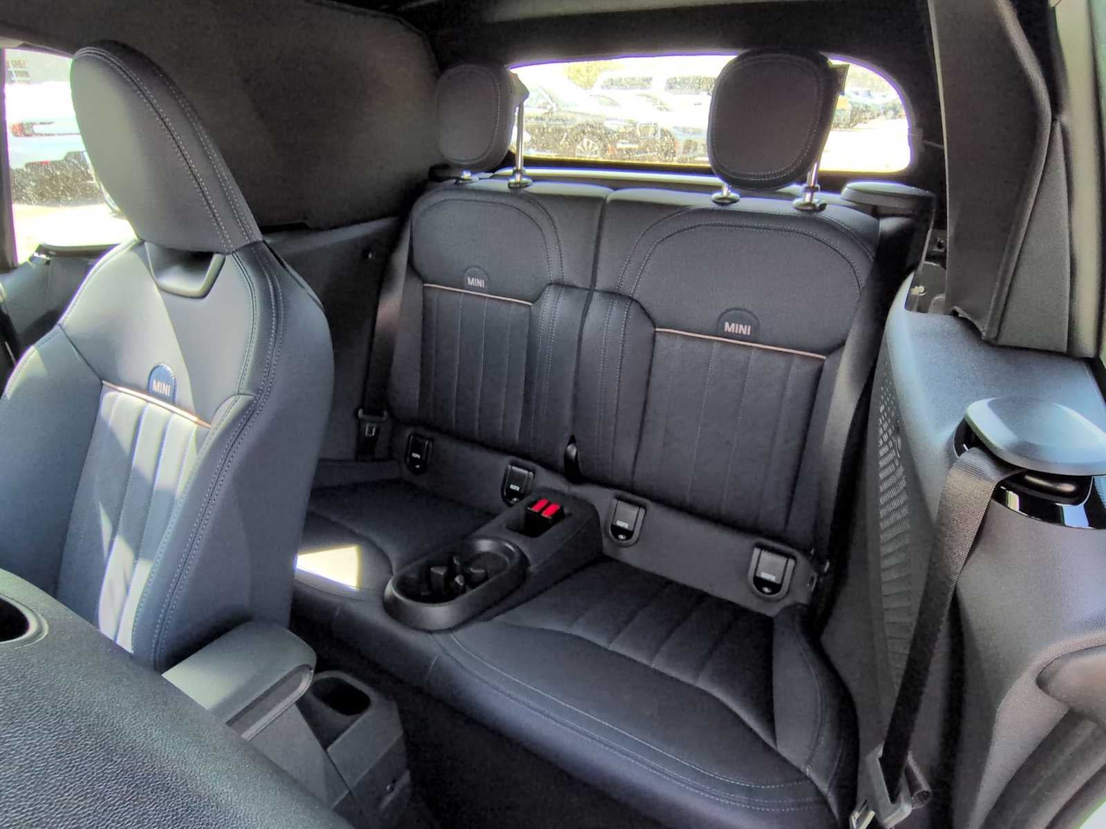 2026 MINI CONVERTIBLE ICONIC