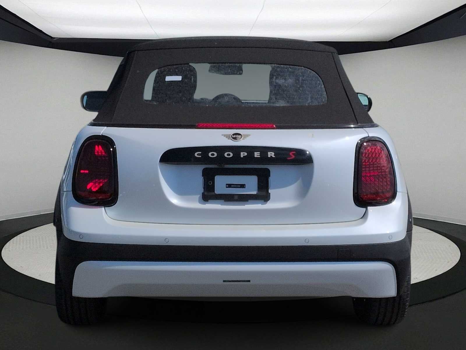 2026 MINI CONVERTIBLE ICONIC