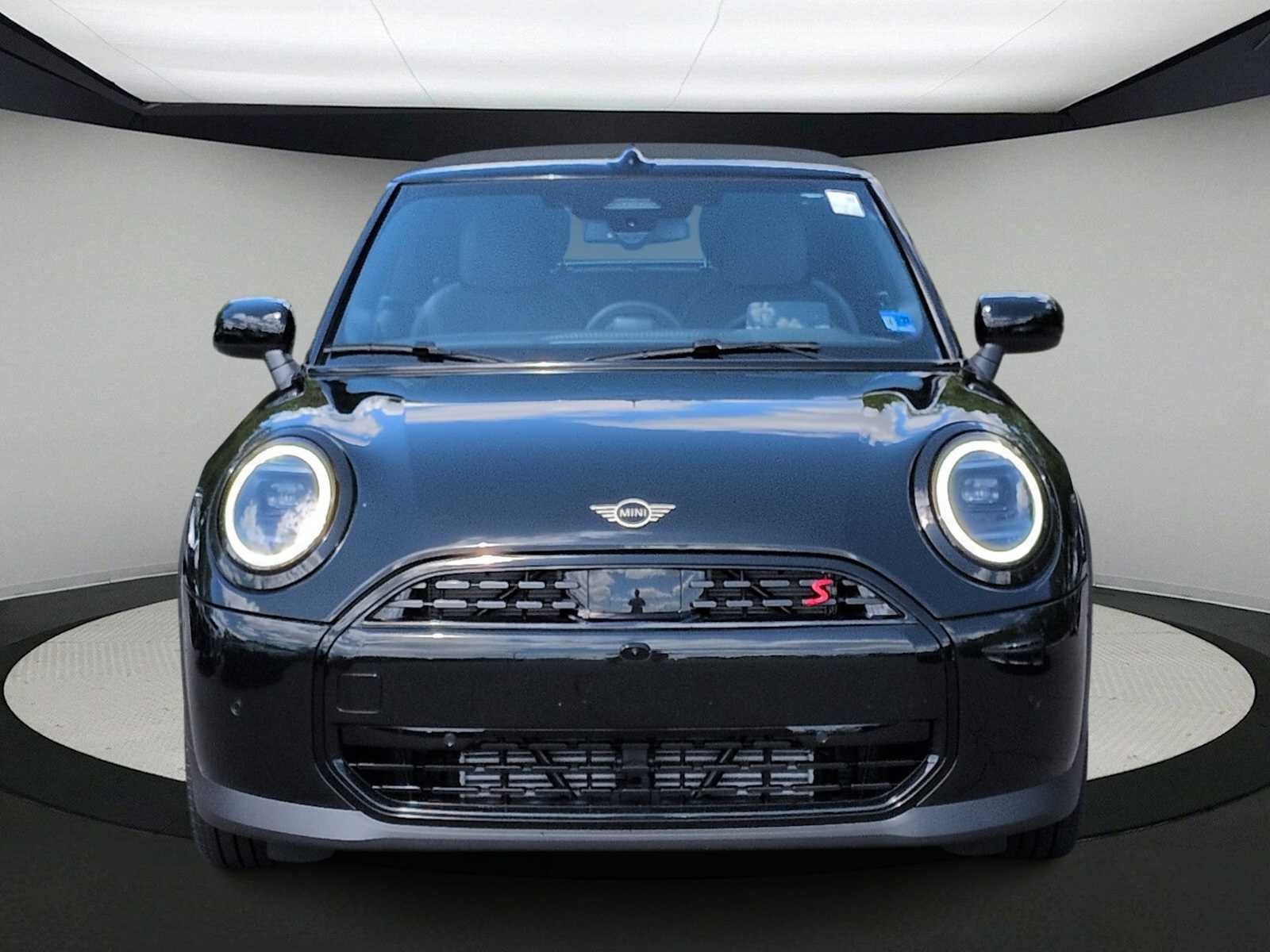 2026 MINI CONVERTIBLE ICONIC