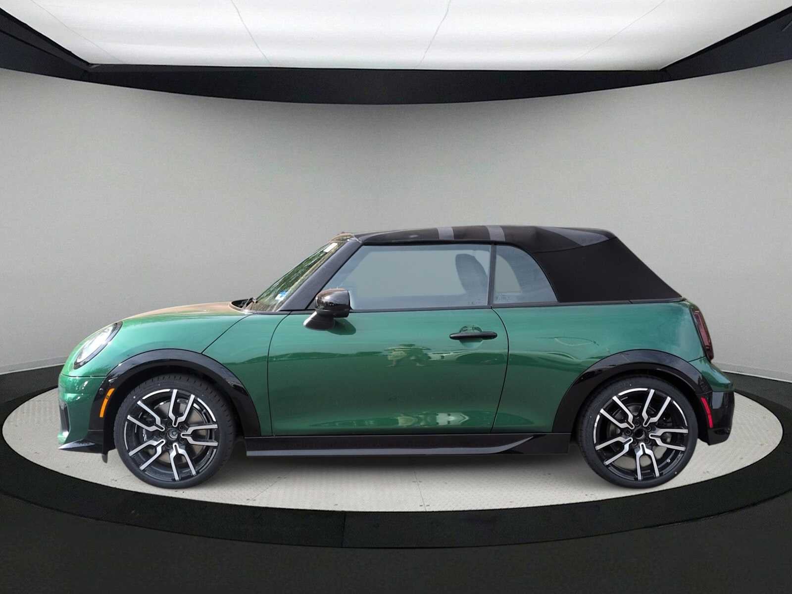 2026 MINI CONVERTIBLE ICONIC