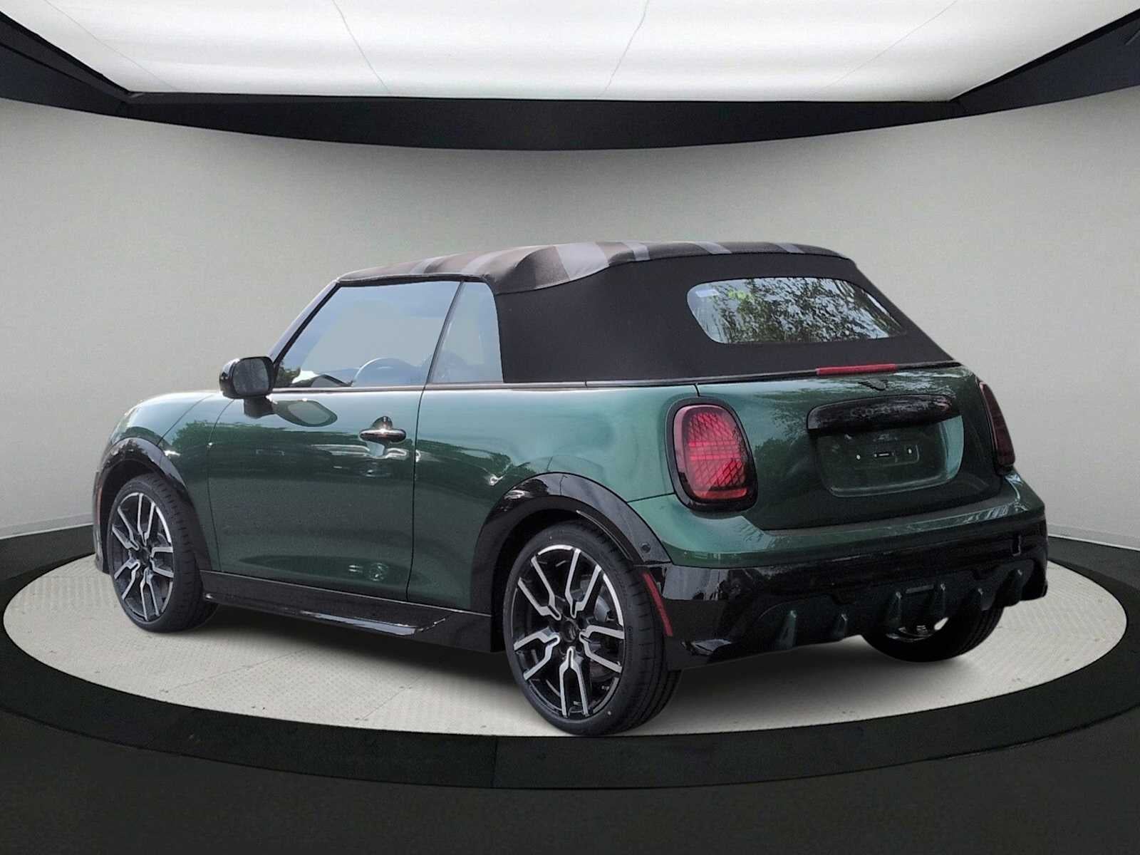 2026 MINI CONVERTIBLE ICONIC
