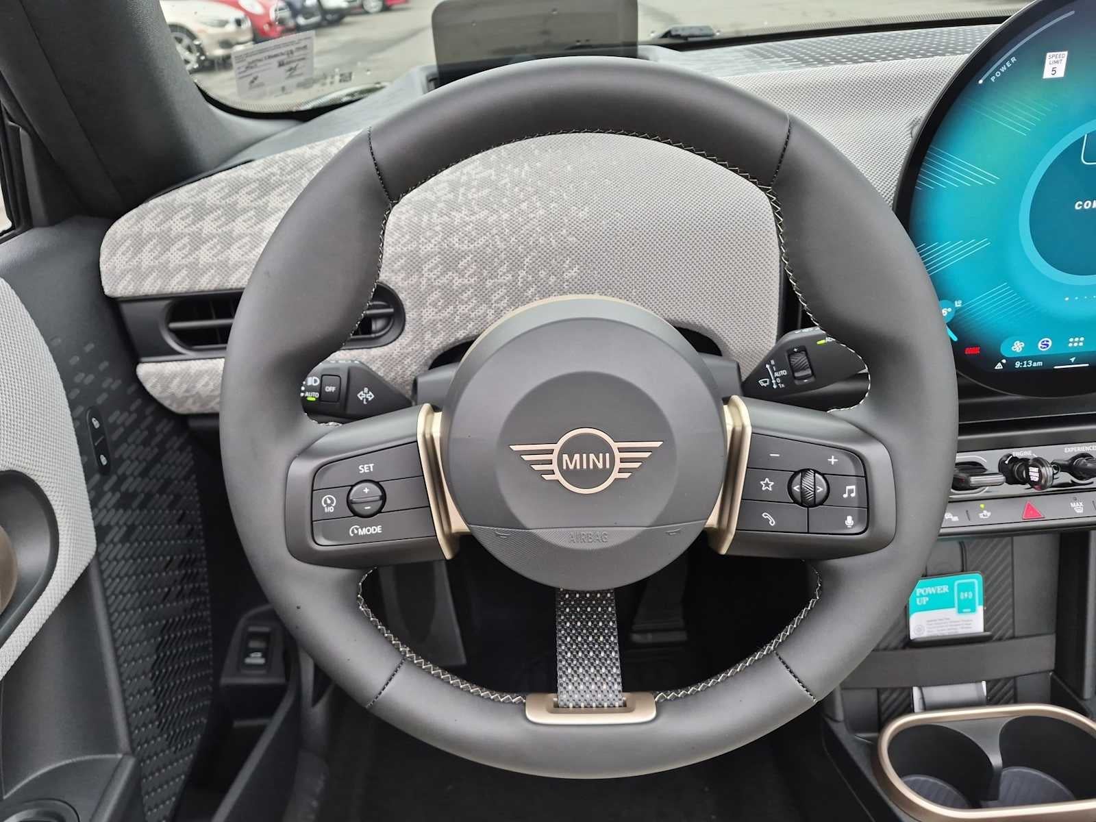 2027 MINI CONVERTIBLE SIGNATURE PLUS