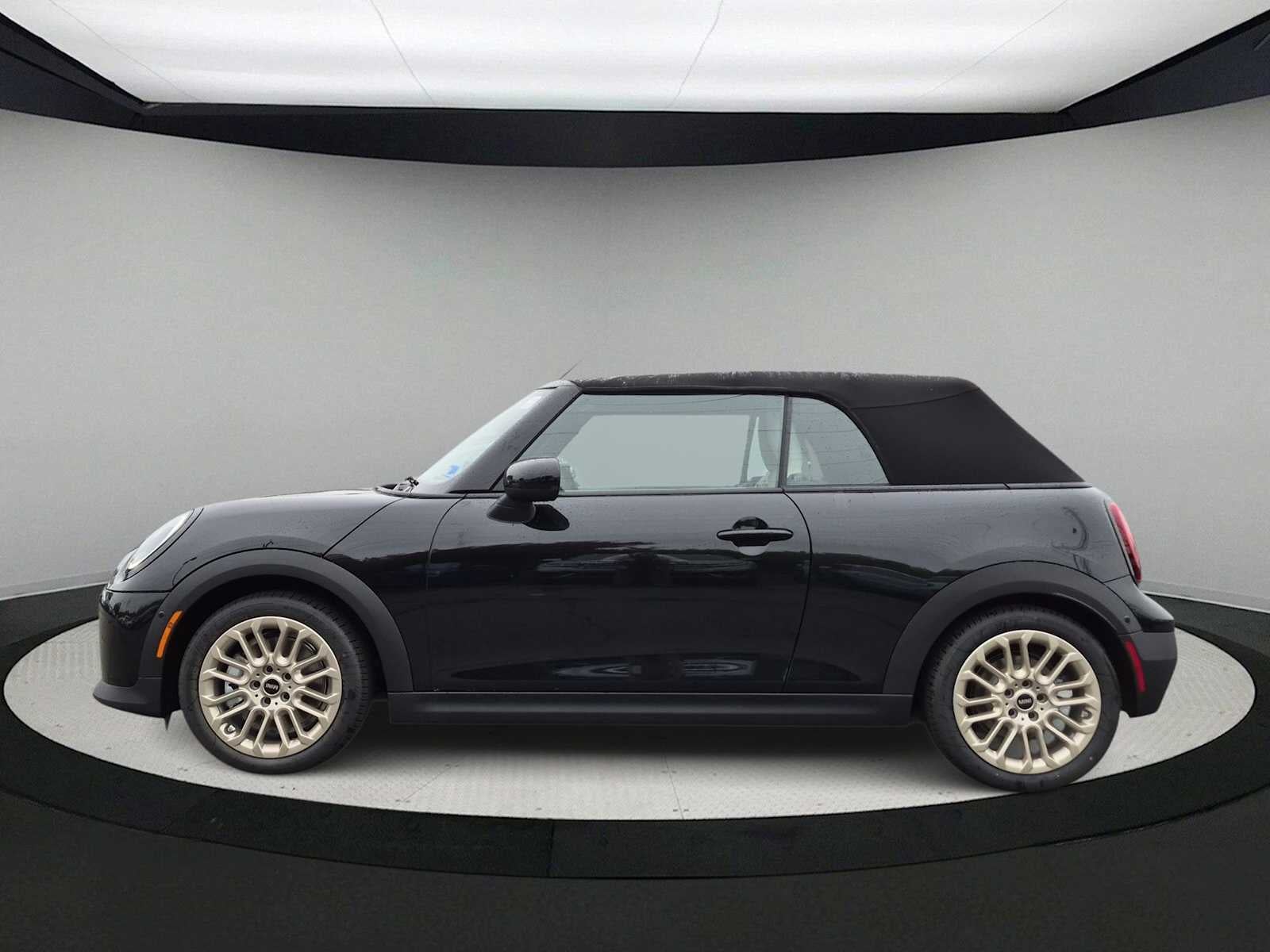 2027 MINI CONVERTIBLE SIGNATURE PLUS