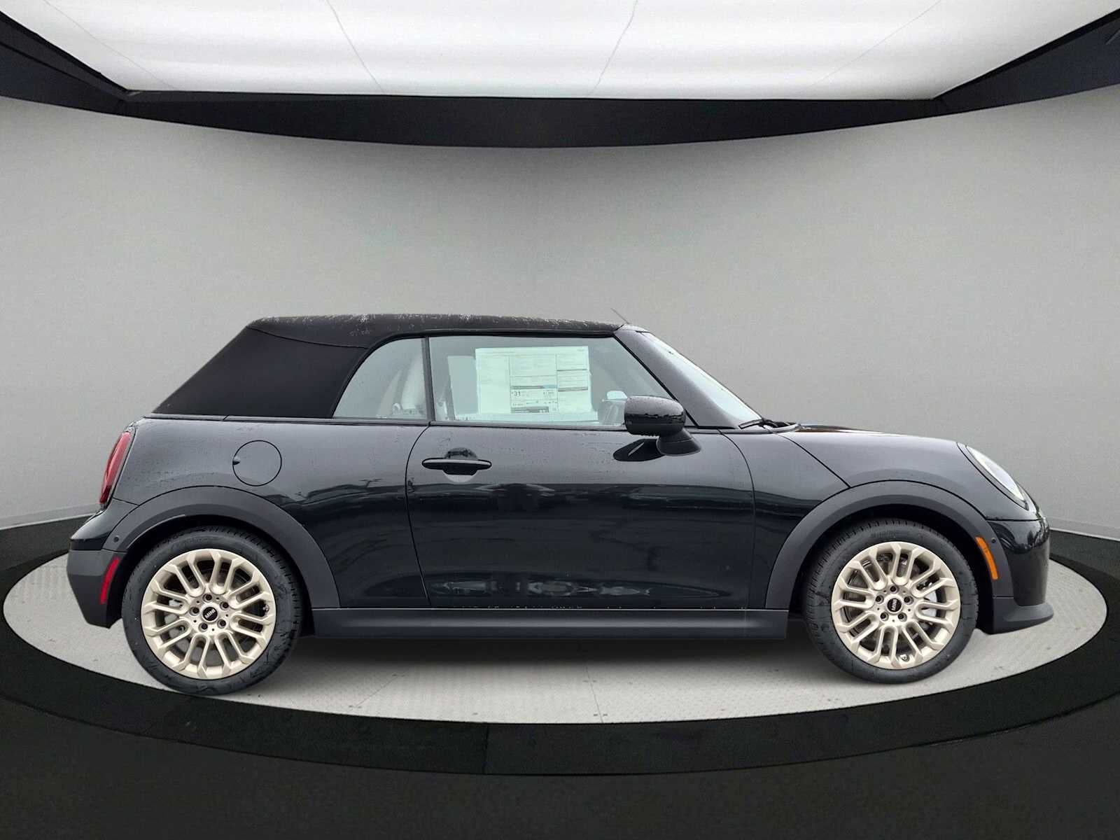2027 MINI CONVERTIBLE SIGNATURE PLUS