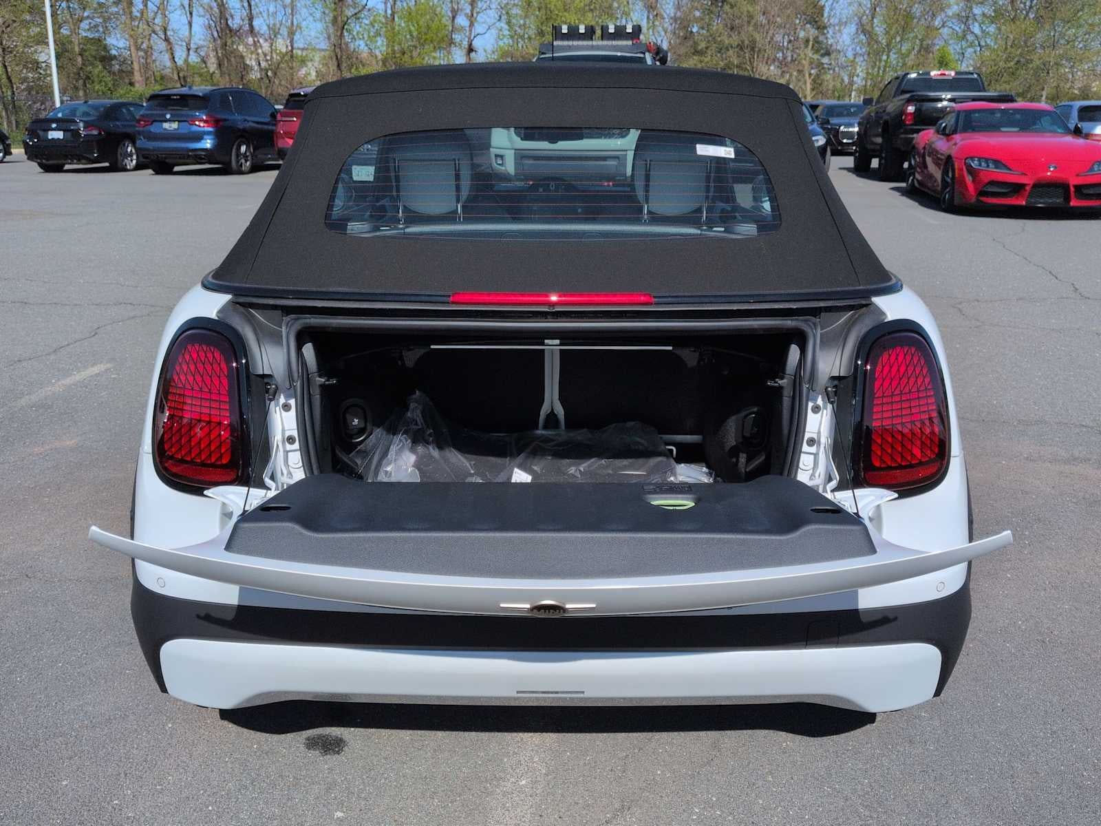 2026 MINI CONVERTIBLE SIGNATURE PLUS