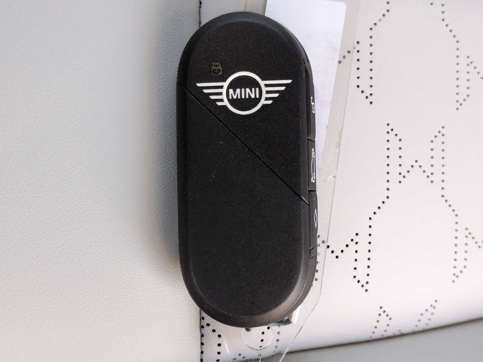 2026 MINI CONVERTIBLE SIGNATURE PLUS