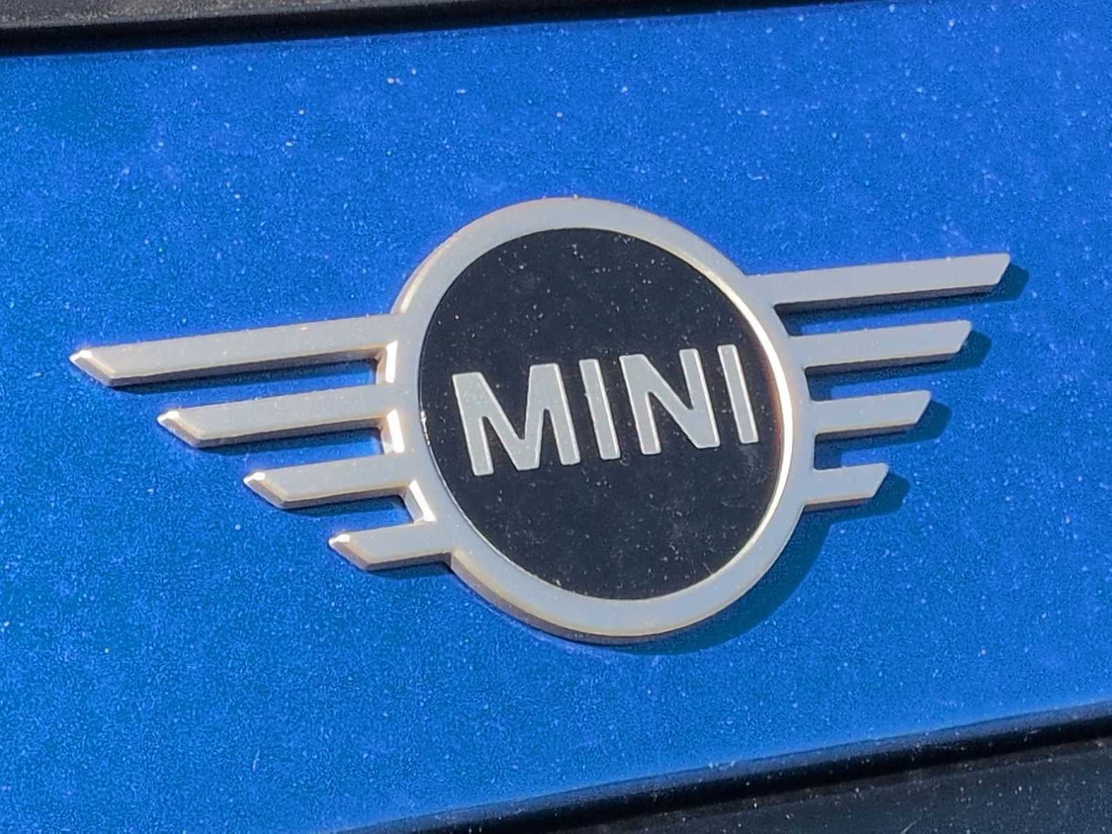 2026 MINI CONVERTIBLE ICONIC