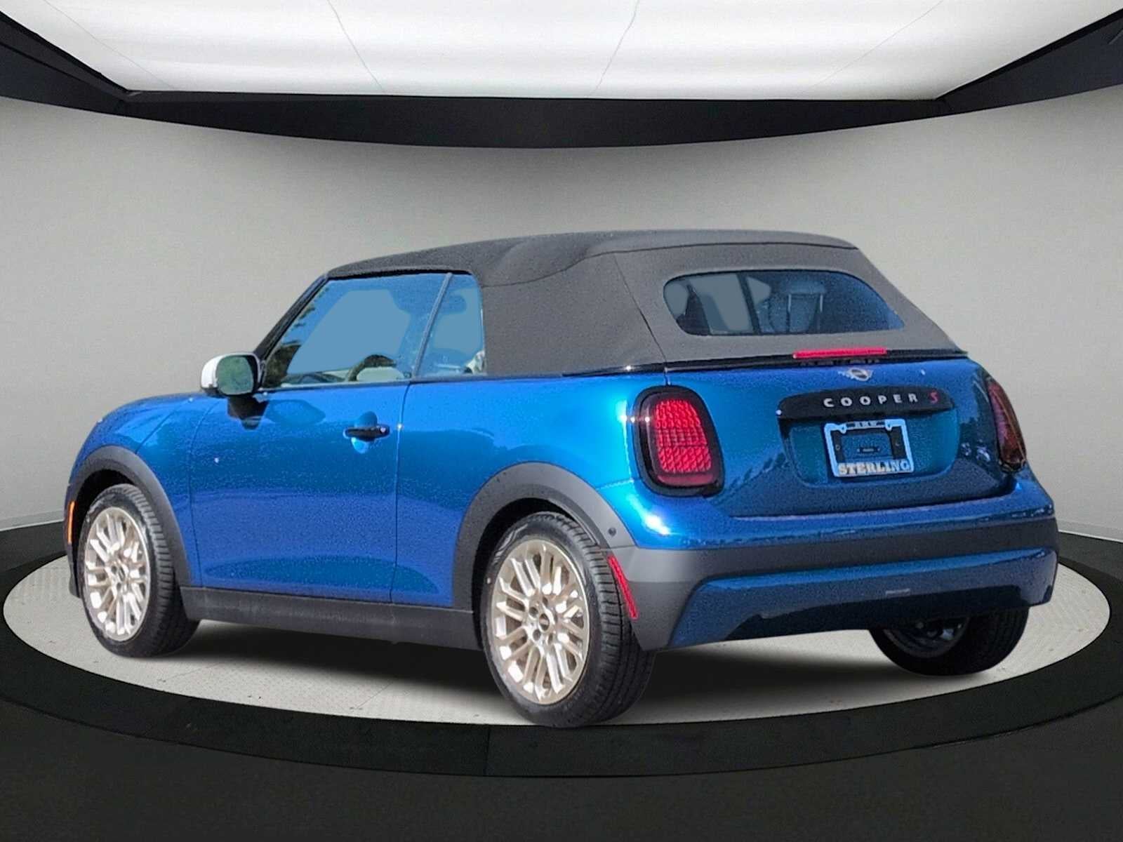 2026 MINI CONVERTIBLE ICONIC