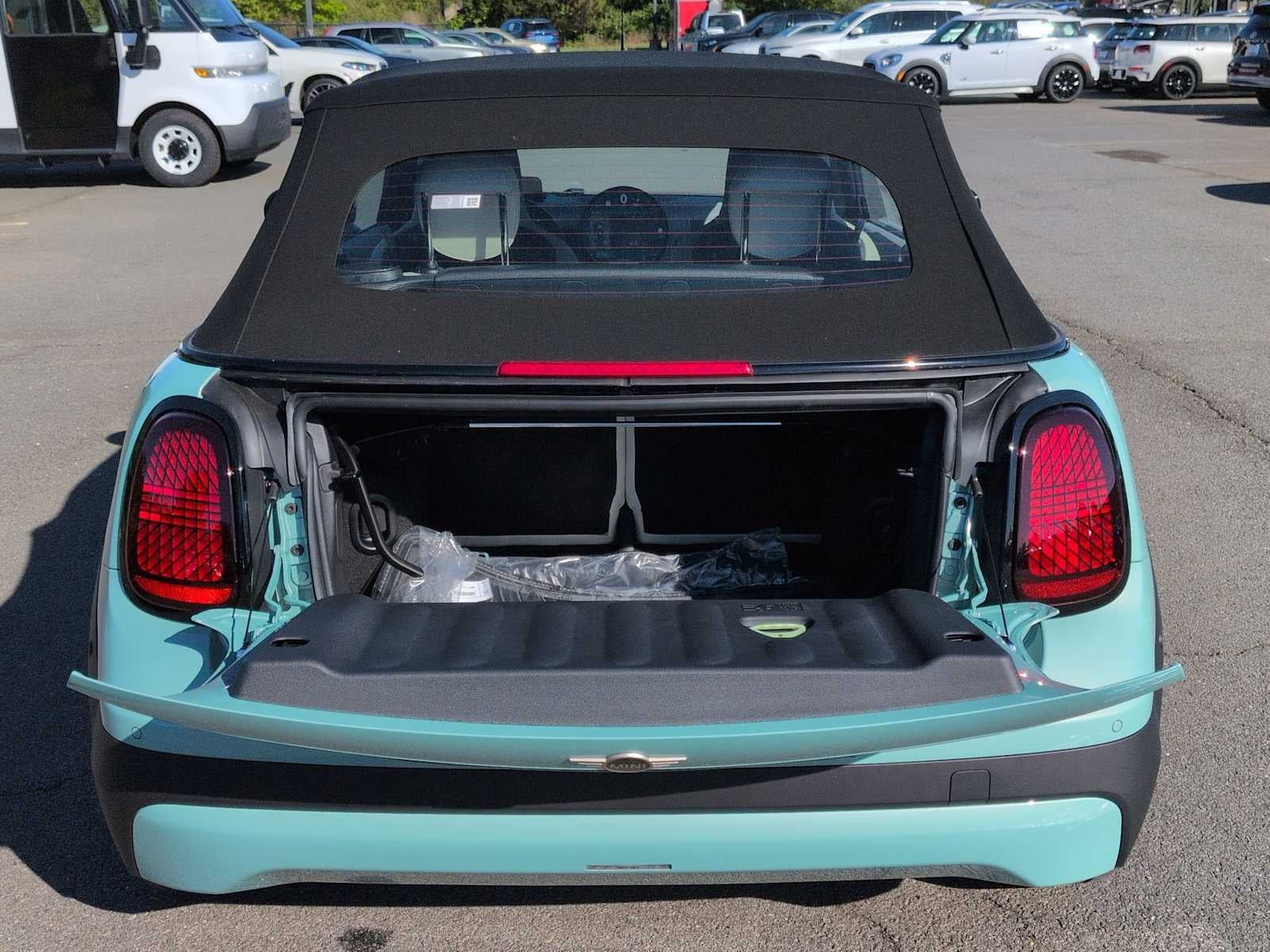 2026 MINI CONVERTIBLE ICONIC
