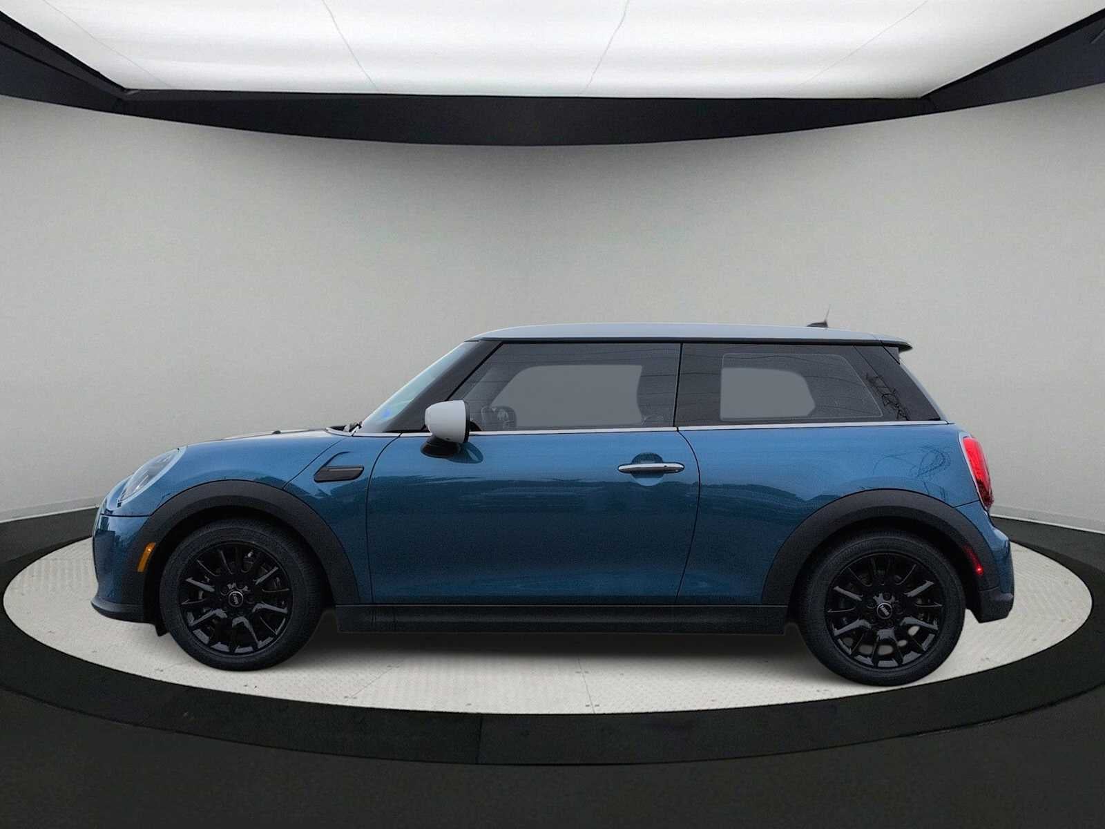 2024 MINI HARDTOP 2 DOOR Cooper