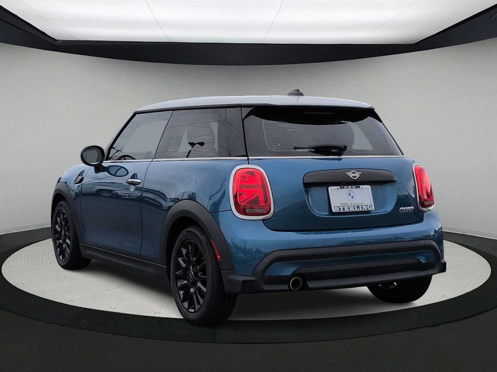 2024 MINI HARDTOP 2 DOOR Cooper