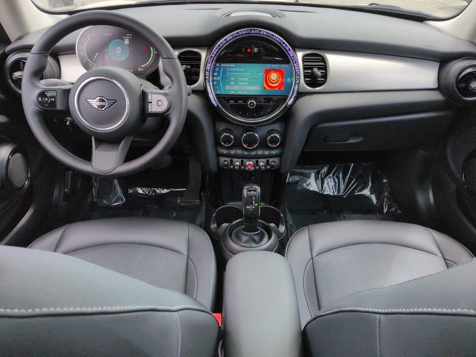 2022 MINI HARDTOP 2 DOOR SIGNATURE