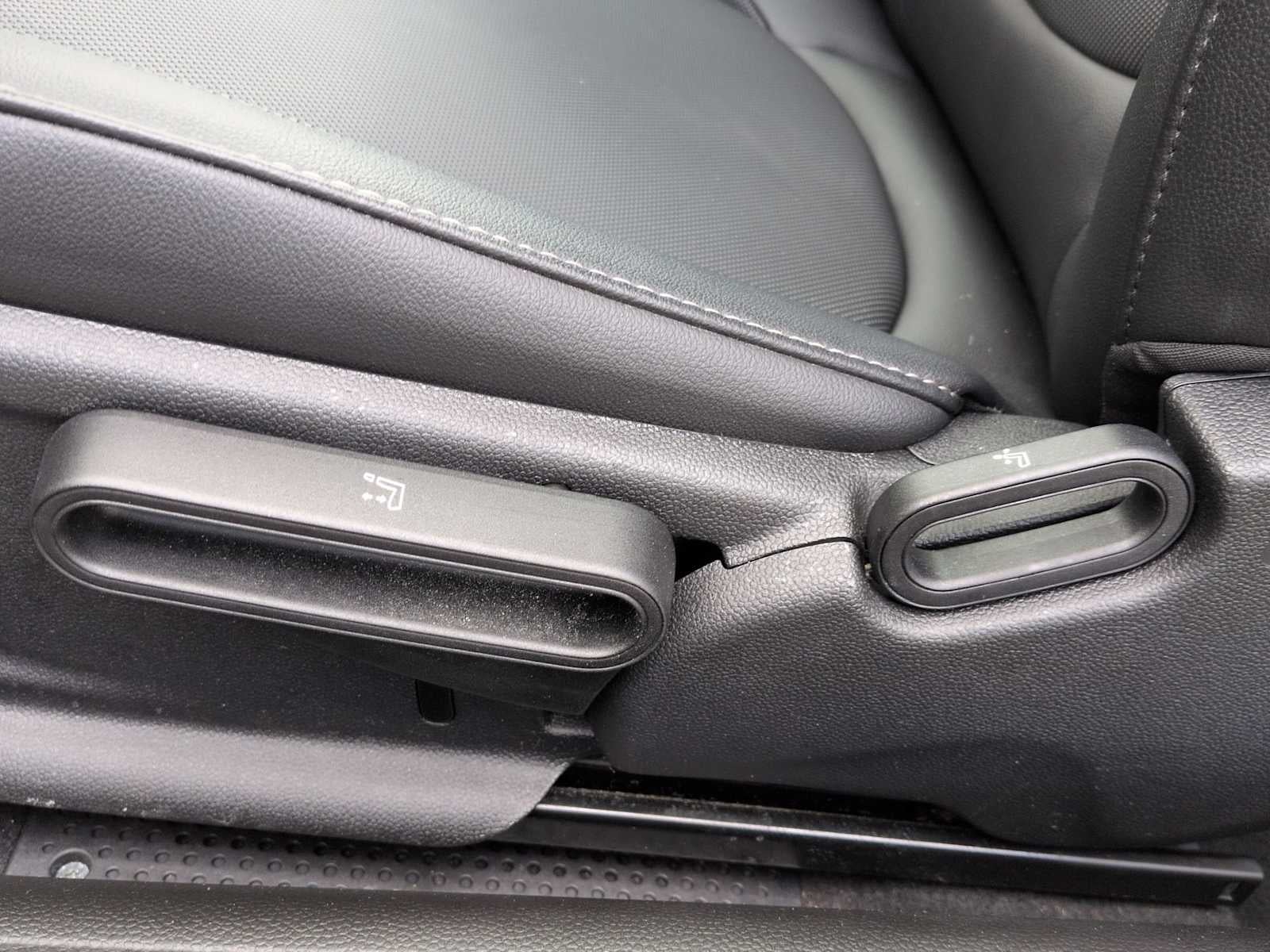 2022 MINI HARDTOP 2 DOOR SIGNATURE