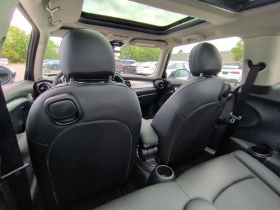 2022 MINI HARDTOP 2 DOOR SIGNATURE
