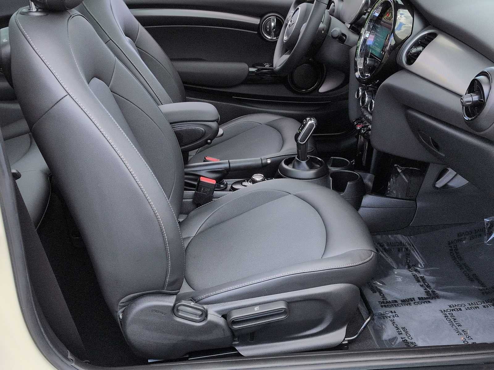 2022 MINI HARDTOP 2 DOOR SIGNATURE