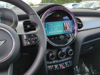 2022 MINI HARDTOP 2 DOOR SIGNATURE