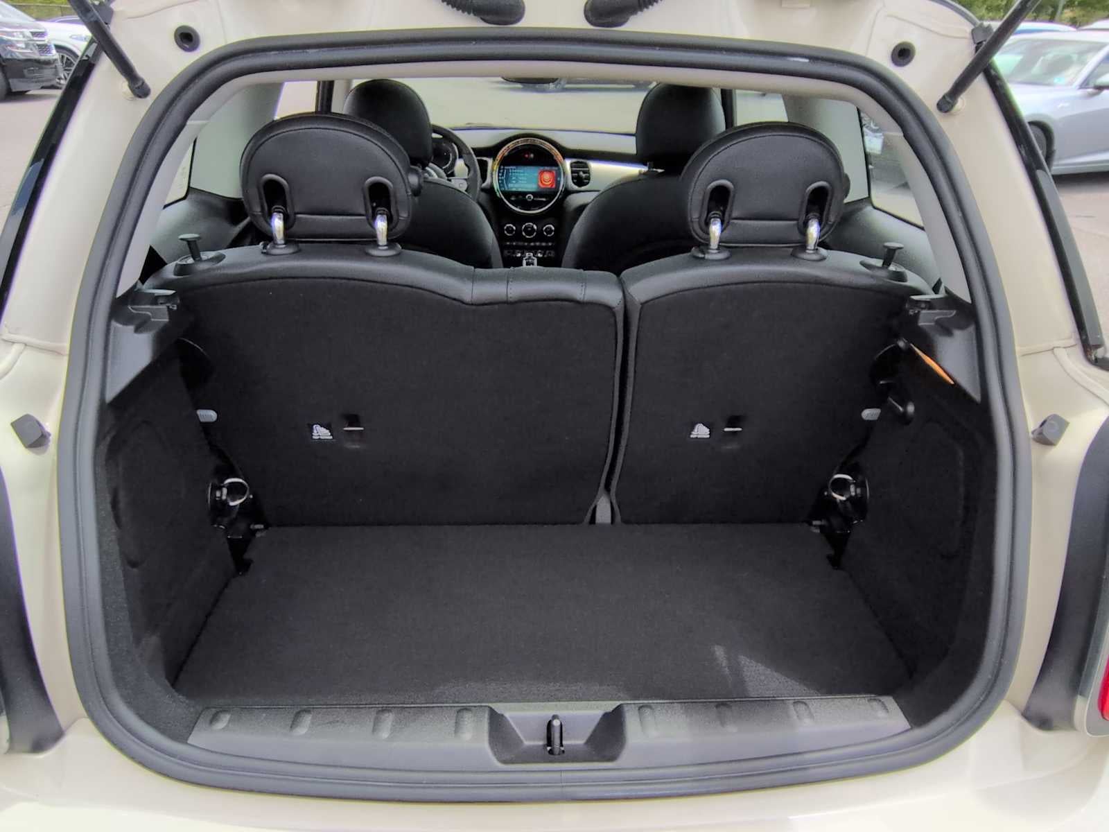 2022 MINI HARDTOP 2 DOOR SIGNATURE