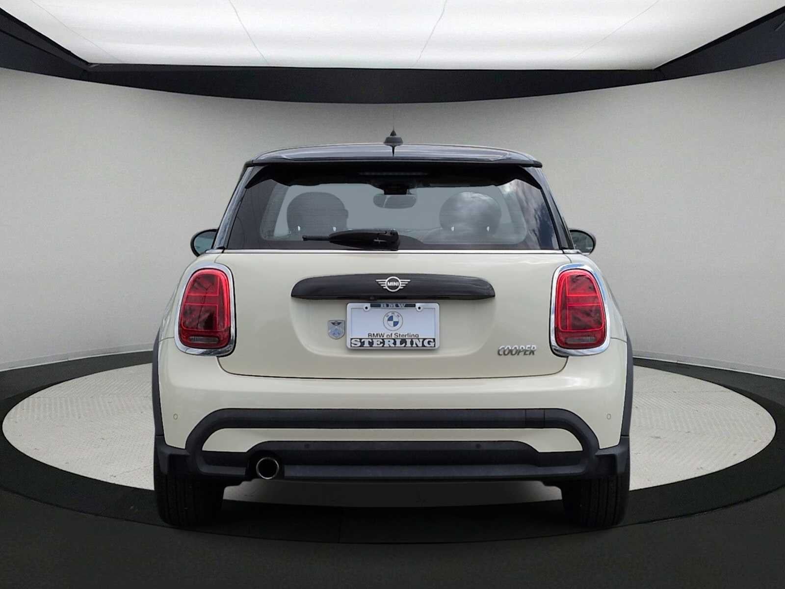 2022 MINI HARDTOP 2 DOOR SIGNATURE