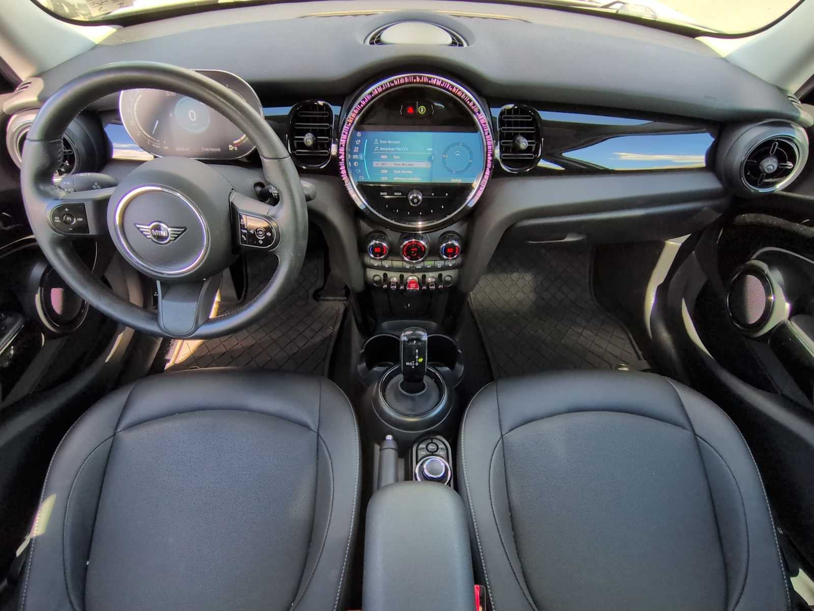 2024 MINI HARDTOP 4 DOOR Cooper