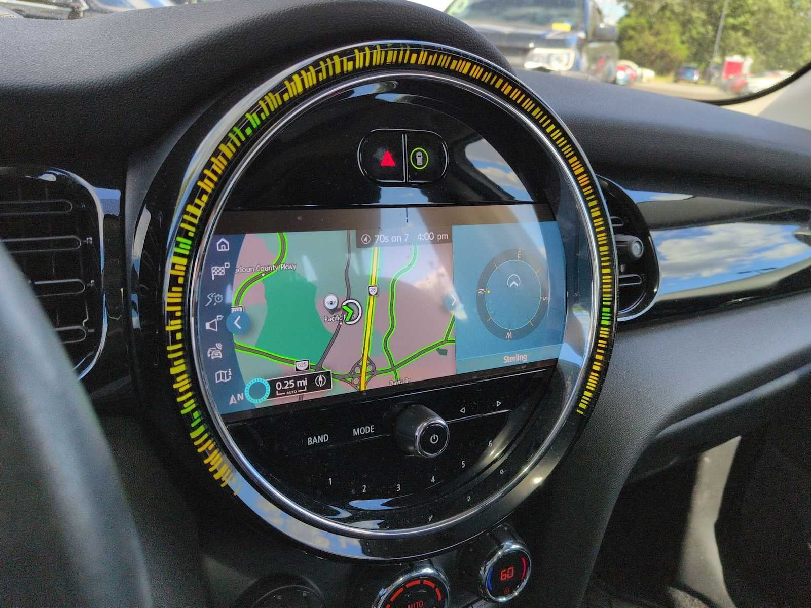 2024 MINI HARDTOP 4 DOOR Cooper