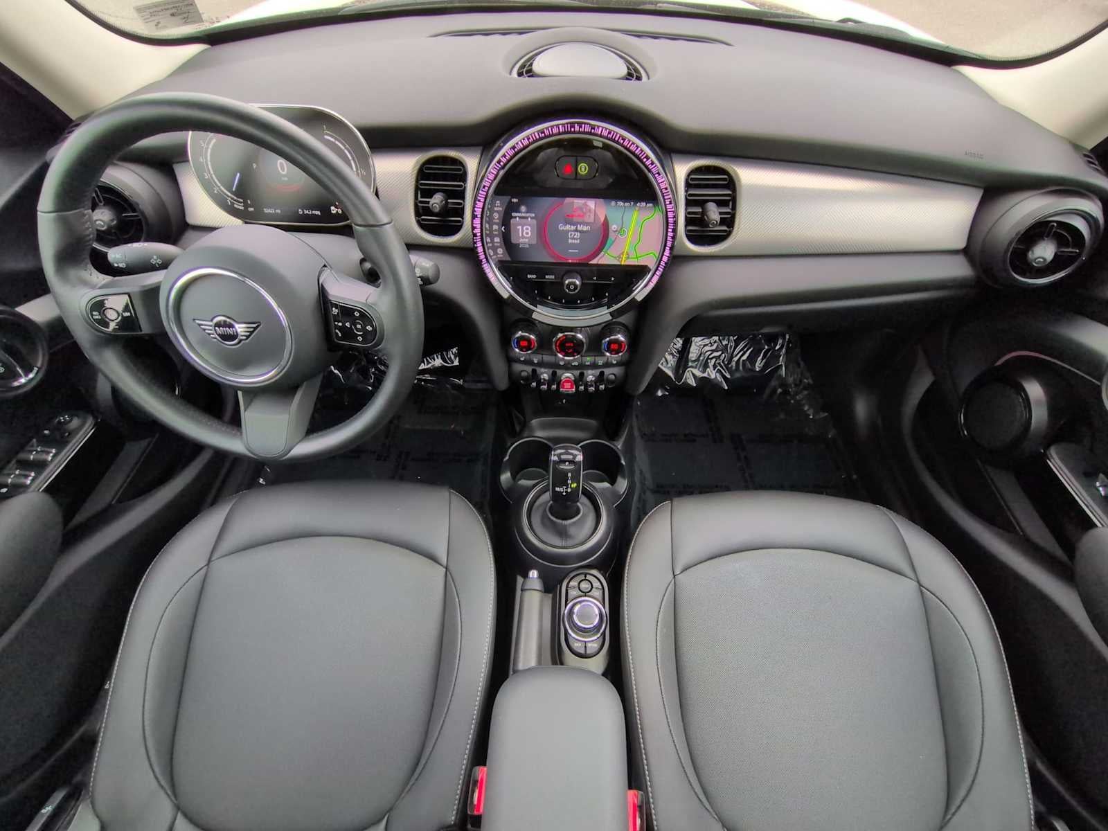2024 MINI HARDTOP 4 DOOR Cooper