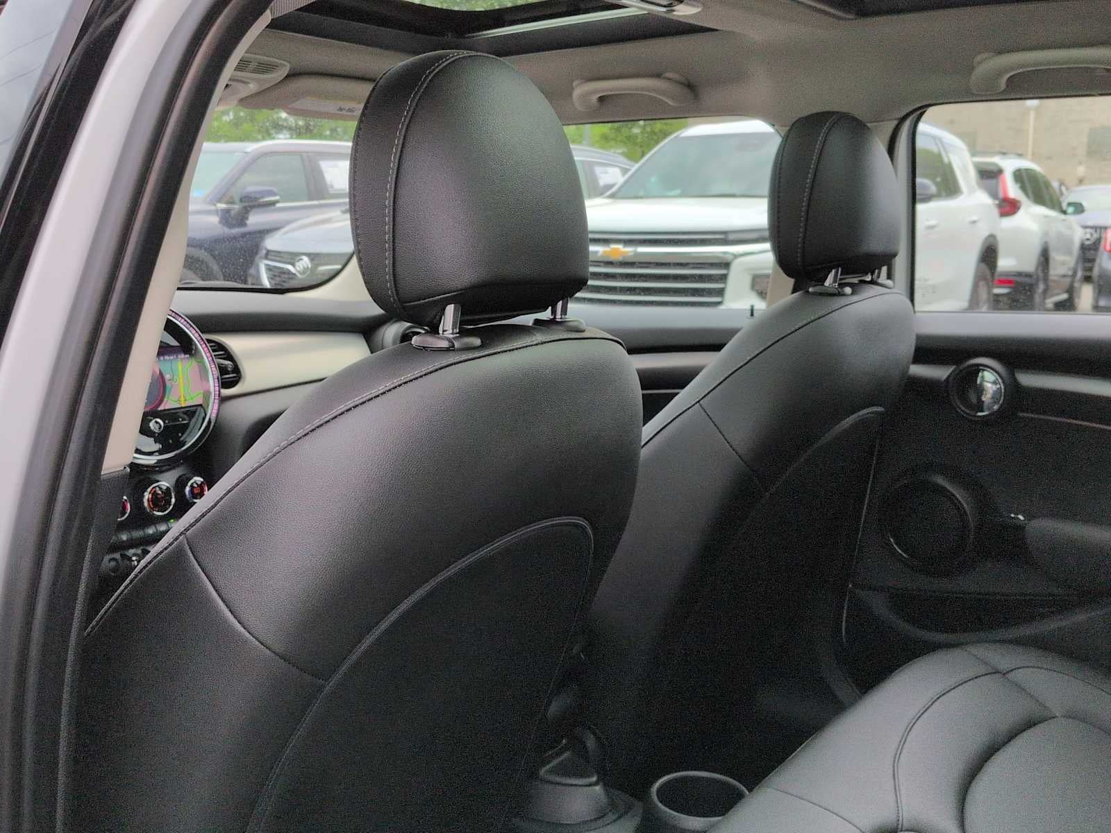2024 MINI HARDTOP 4 DOOR Cooper