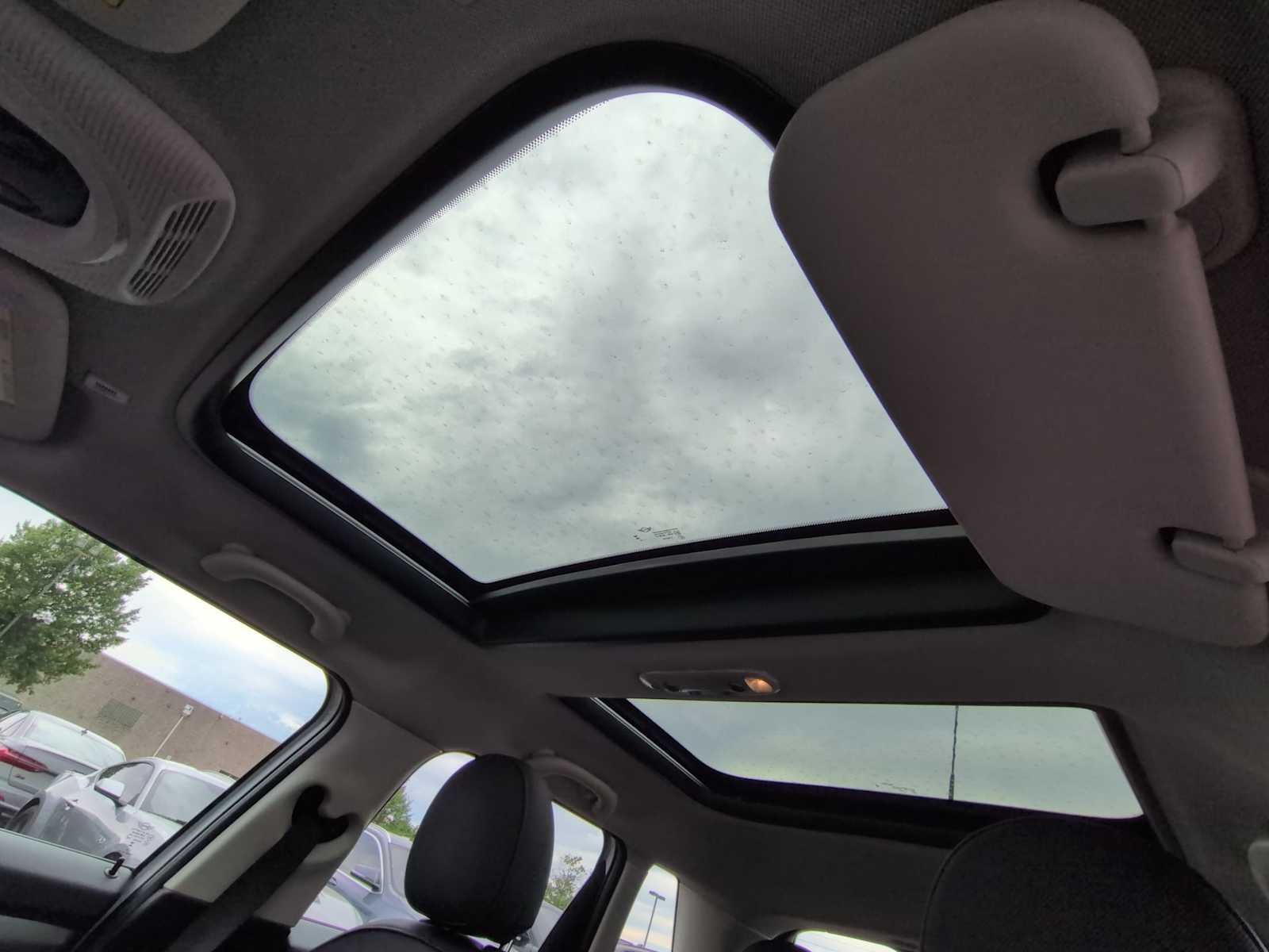 2024 MINI HARDTOP 4 DOOR Cooper