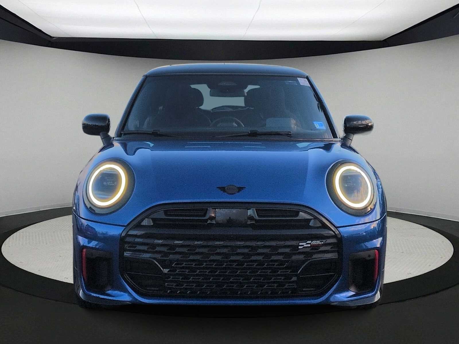 2026 MINI 2 DOOR ICONIC