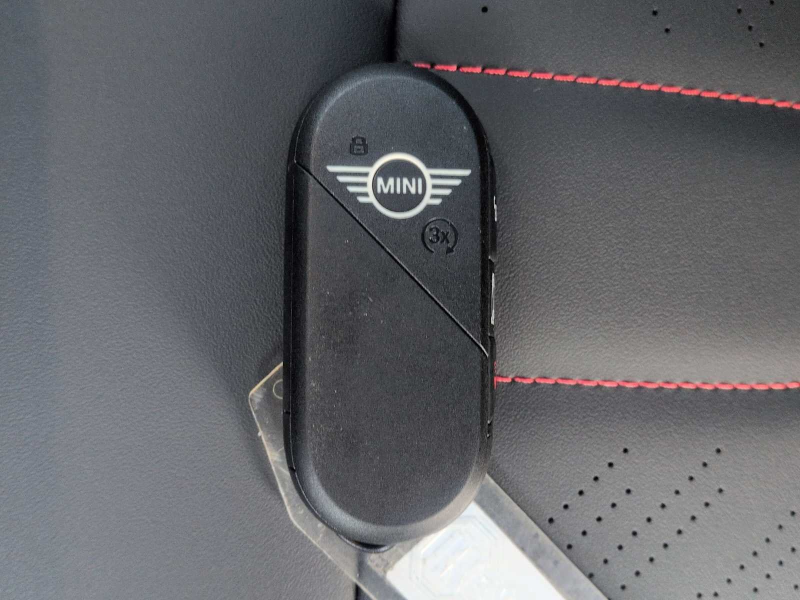 2026 MINI 2 DOOR ICONIC