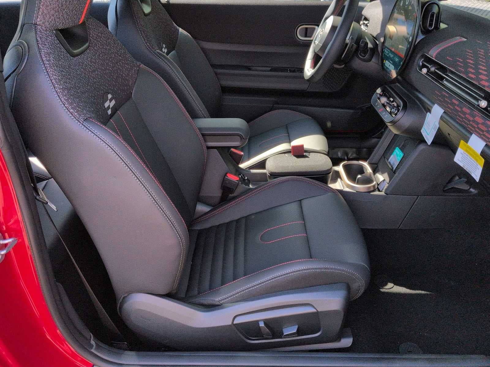 2026 MINI 2 DOOR ICONIC