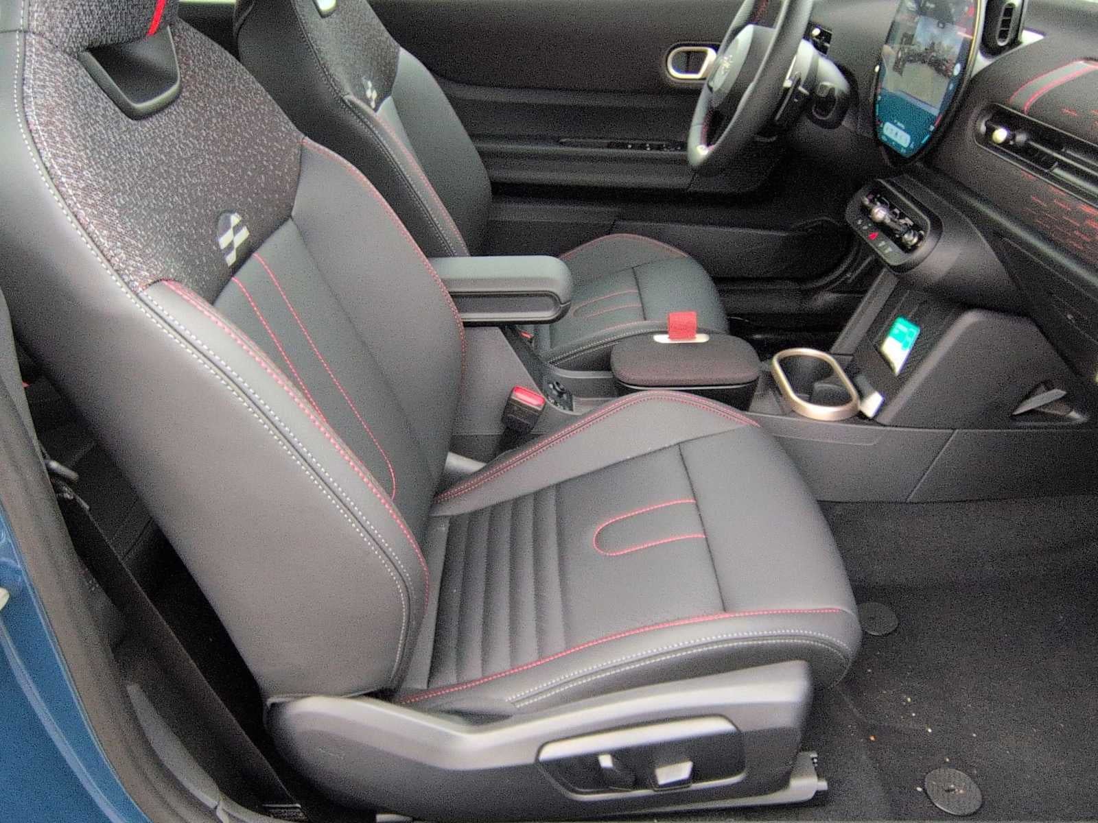 2026 MINI CONVERTIBLE ICONIC