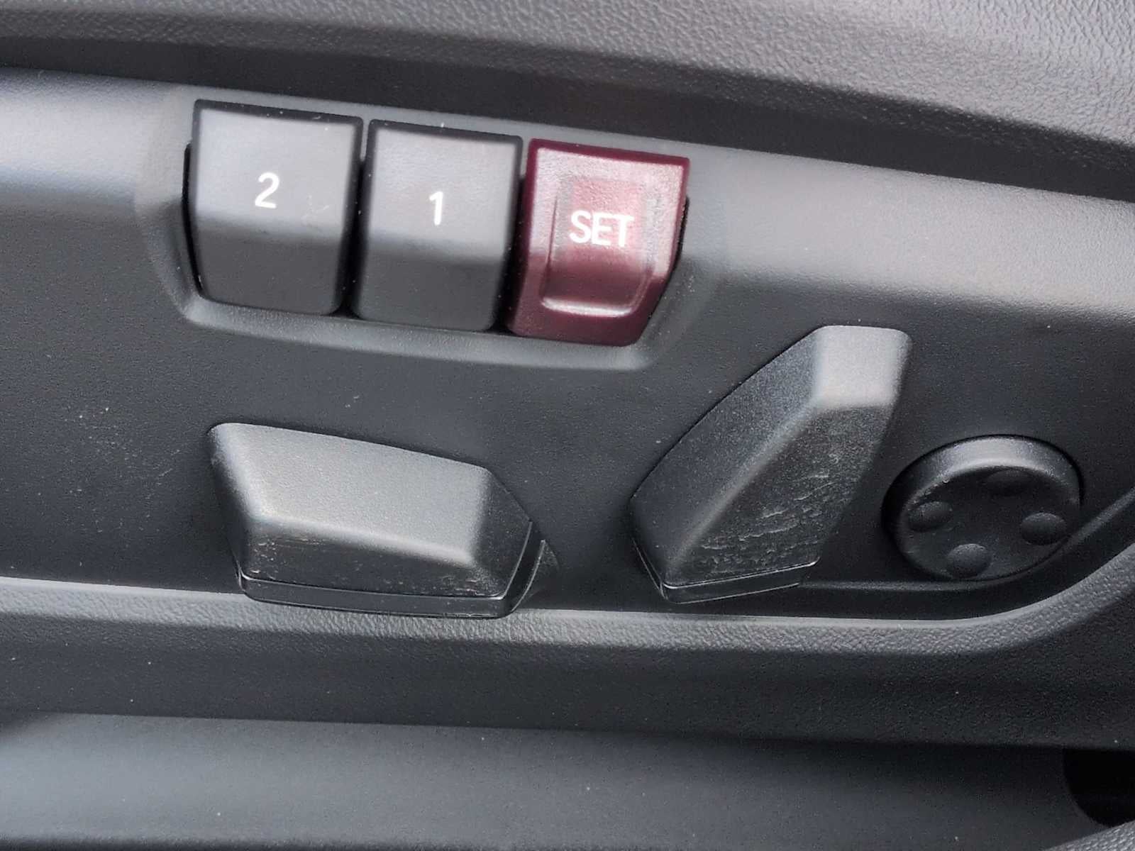 2026 MINI 4 DOOR SIGNATURE PLUS