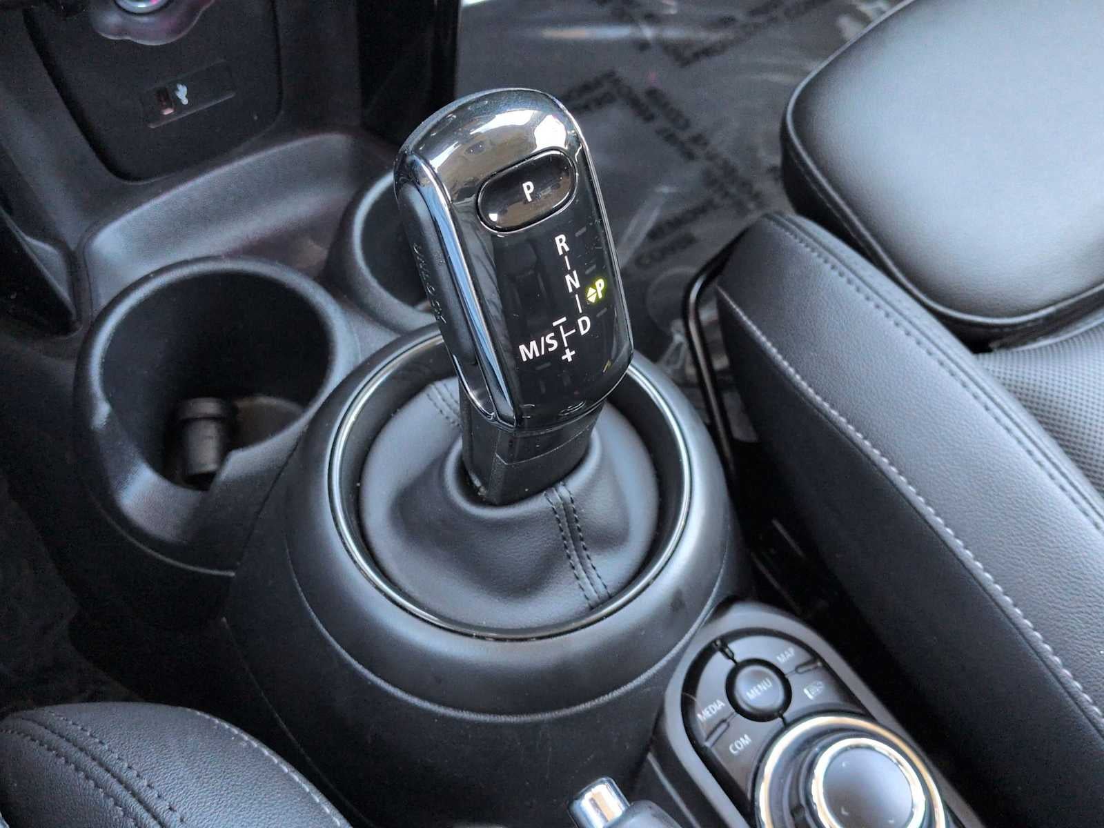2024 MINI HARDTOP 2 DOOR Cooper S