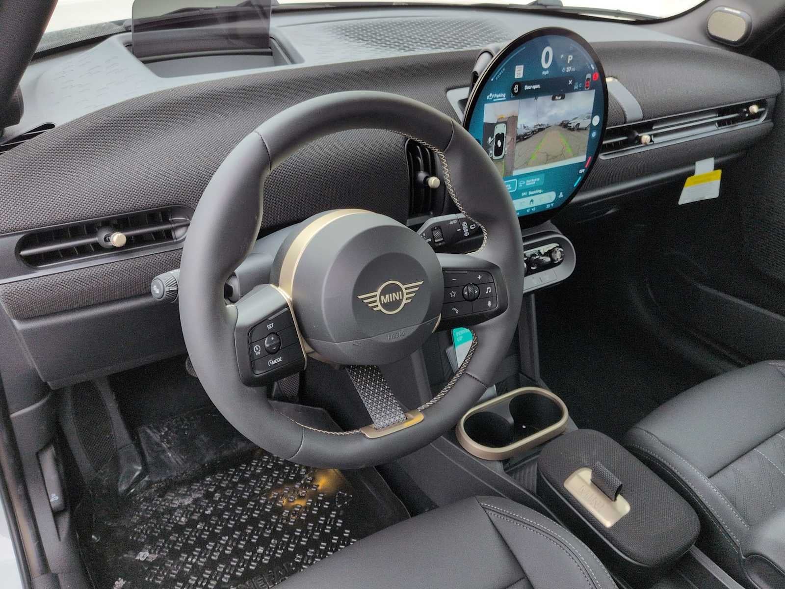 2026 MINI 4 DOOR ICONIC